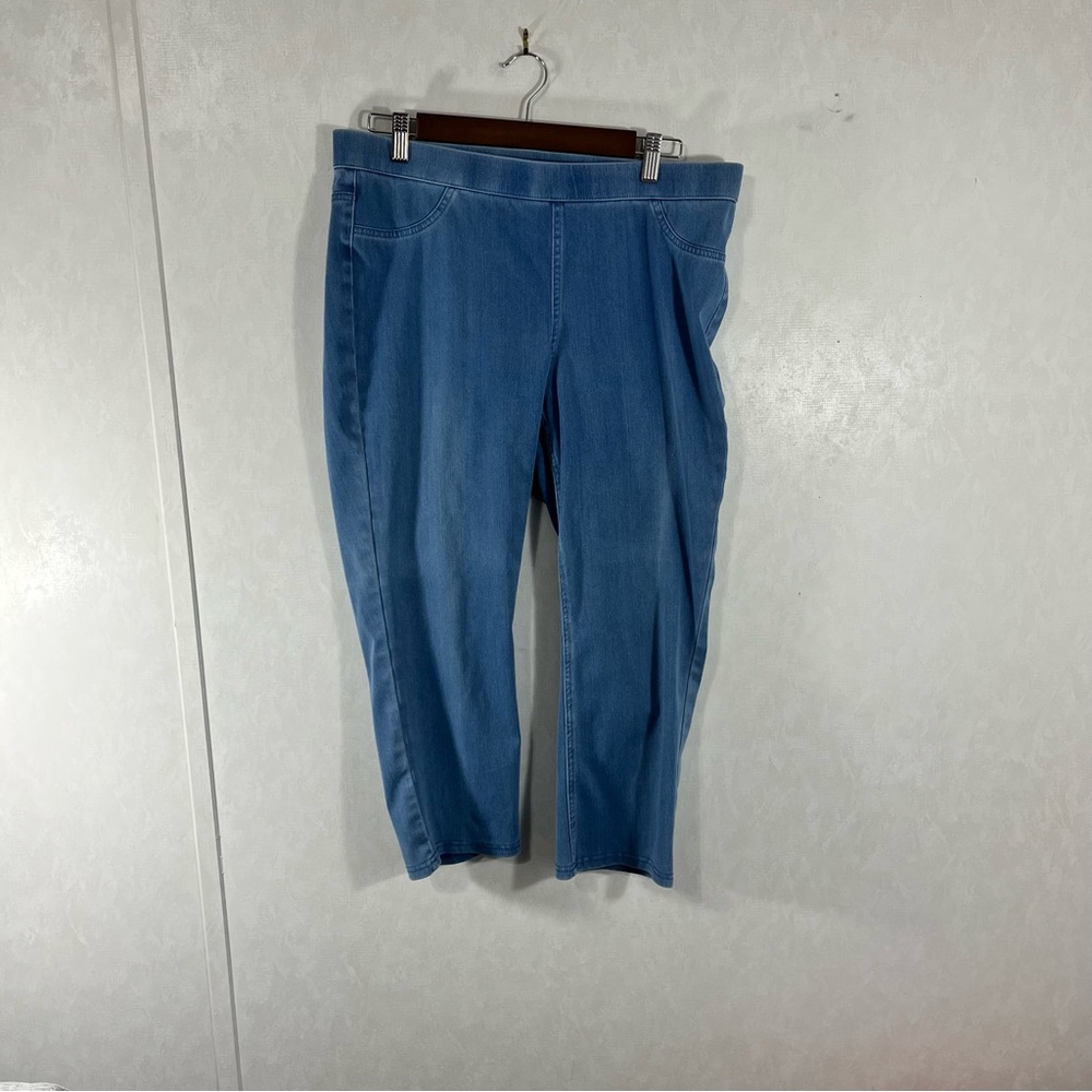 Zac & Rachel Women's Light Blue Capris Pull On Stretchy